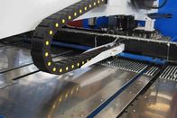 Mesin Meninju Turret CNC Mekanik Berat Mesin Menekan Lubang 50Ton