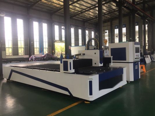 1kw 6kw CNC Fiber Laser Metal Cutting Machine Persegi Persegi Panjang Pemotong Tabung Baja Bulat