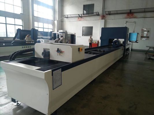 6kw IPG CNC Fiber Laser Cutting Machine 10mm Untuk Pipa Bulat Persegi