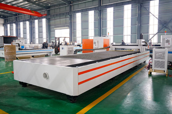 JPT Raycus CNC Fiber Laser Cutting Machine Logam 2000W